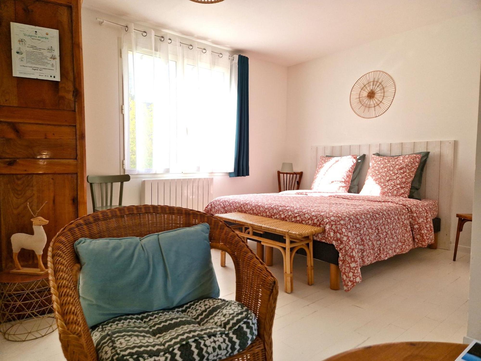 La Fontaine De Resnel Bed & Breakfast Frehel
