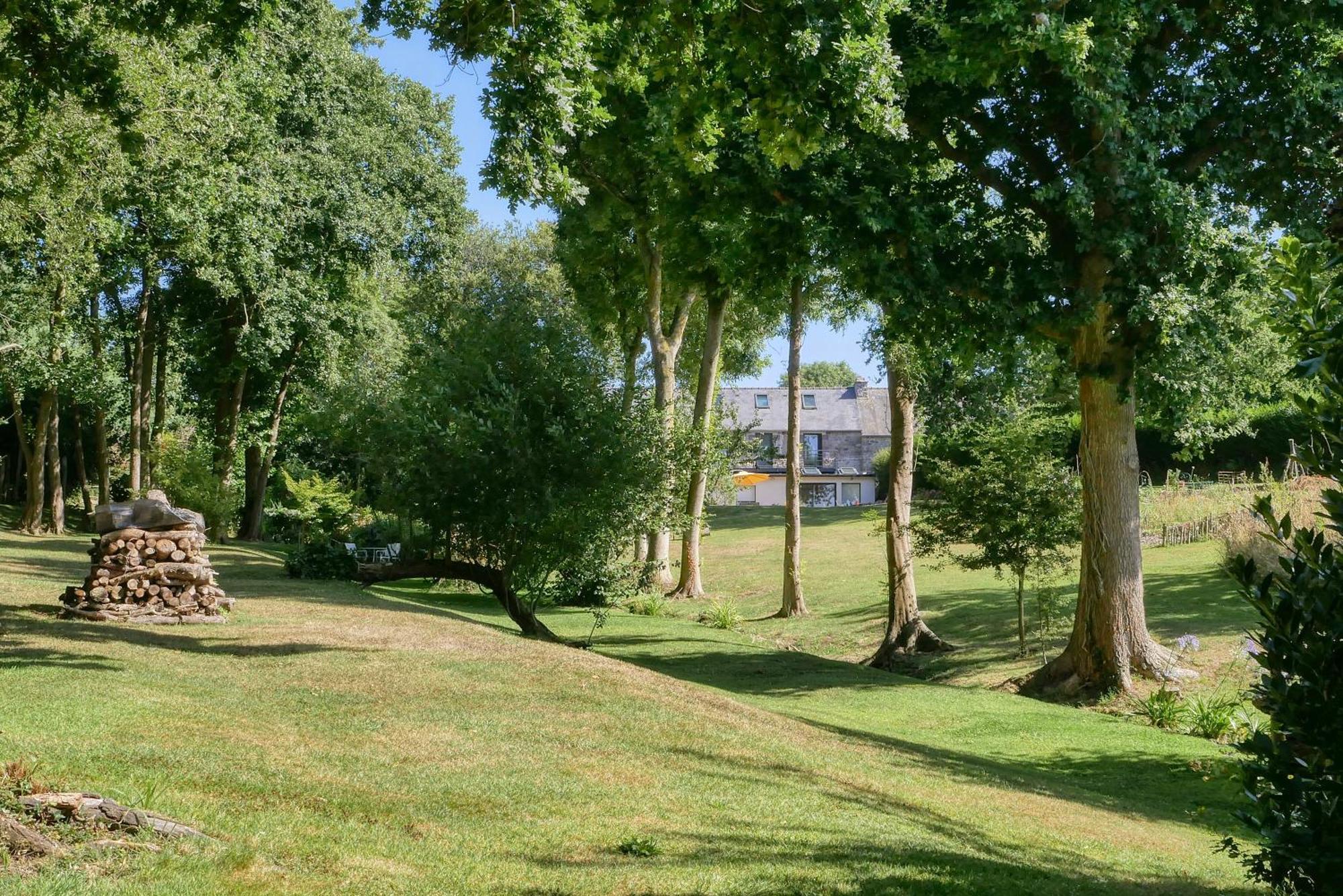 La Fontaine De Resnel Bed & Breakfast *